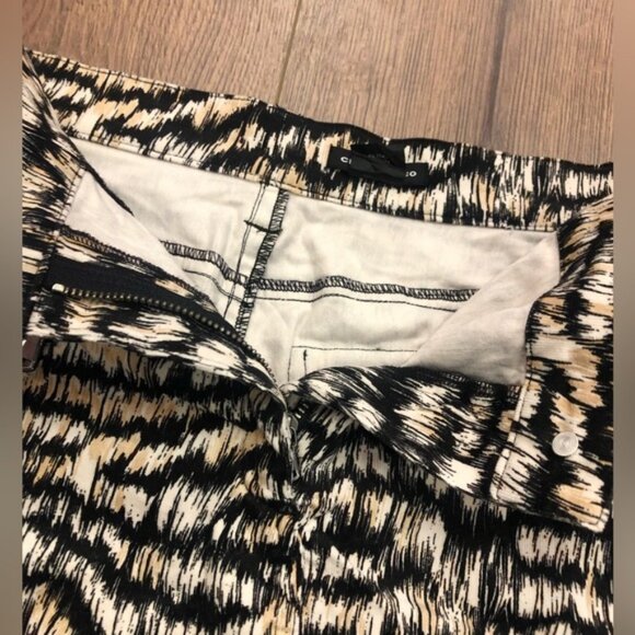 CLUB MONACO ANIMAL PRINT MINI SKIRT in size 6 - Picture 3 of 5